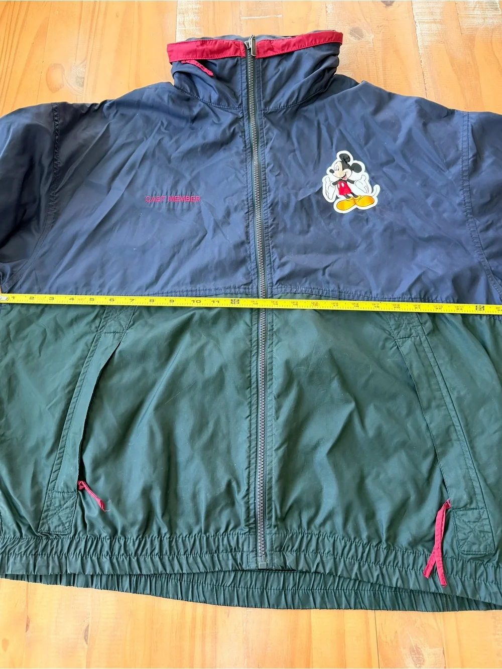 Vintage DISNEY *Cast Member Only* Imagineering Jacket Size Large See Photos